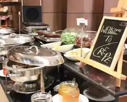Crowne Plaza Madinah, an IHG Hotel thumbnail